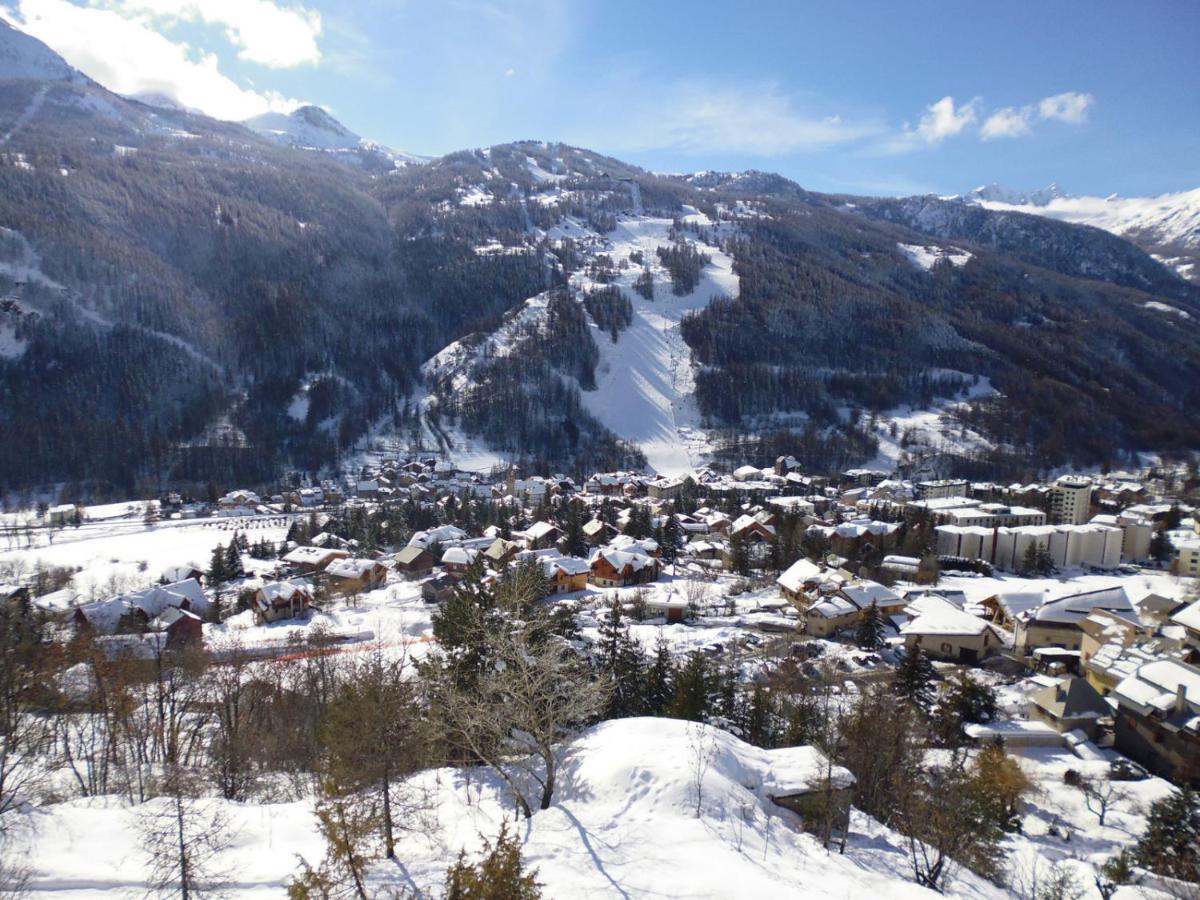 Skissim Select - Résidence les Mélèzes by Travelski Saint-Chaffrey Esterno foto